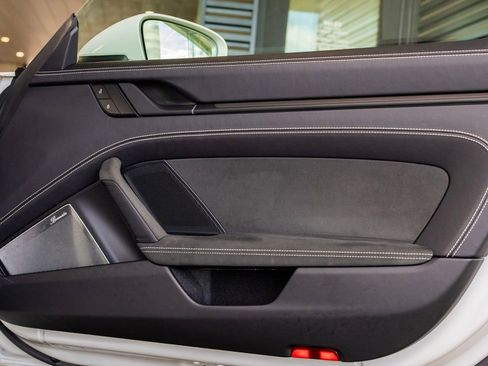 Certified 2024 Porsche 911 Carrera GTS image 33