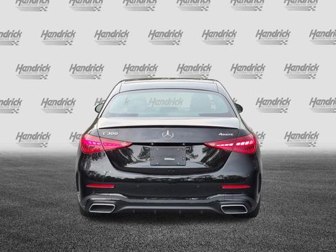 Used 2025 Mercedes-Benz C 300 4MATIC Sedan image 9