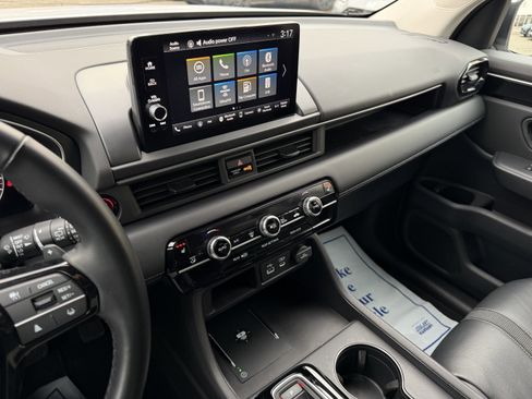 Used 2023 Honda Pilot EX-L image 17