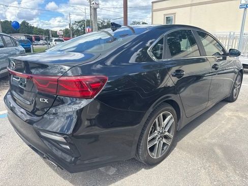 Used 2021 Kia Forte EX FWD image 2