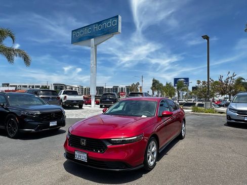 Used 2023 Honda Accord LX image 2