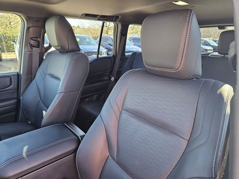 Used 2024 Toyota Land Cruiser image 19