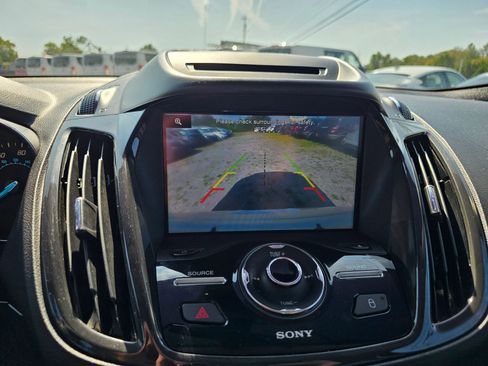 Used 2014 Ford Escape Titanium image 12