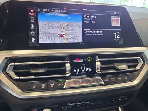 Used 2022 BMW M4 xDrive Competition w/ Parking Assistance Package AWD/4WD image 28