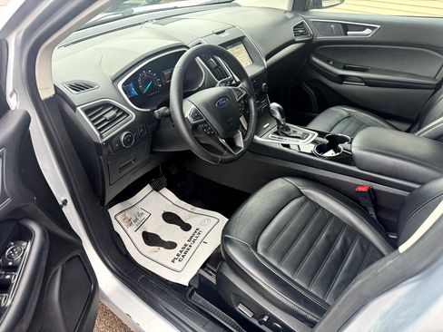 Used 2017 Ford Edge SEL w/ Equipment Group 201A image 11