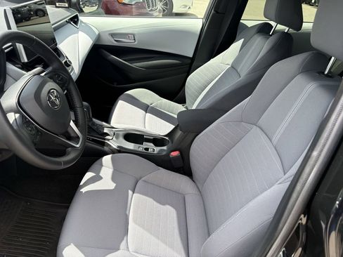 Certified 2026 Toyota Corolla SE w/ SE Package FWD image 10