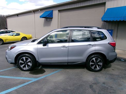 Used 2017 Subaru Forester 2.5i w/ Protection Package #1 image 3