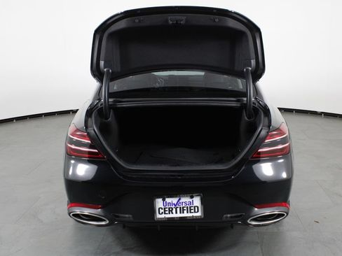 Used 2022 Genesis G70 3.3T RWD image 15
