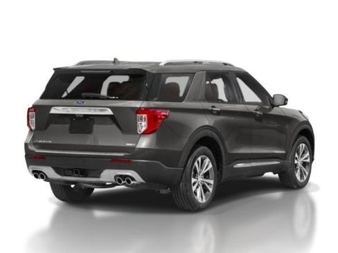 Used 2021 Ford Explorer Platinum w/ Equipment Group 601A AWD/4WD image 2