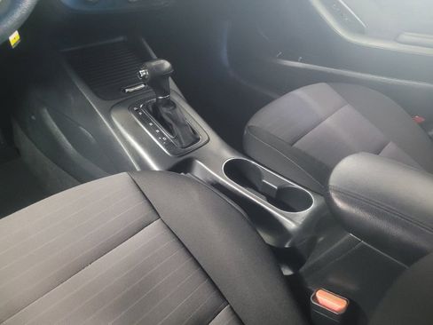 Used 2016 Kia Forte LX image 26