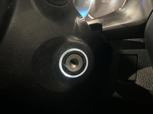 Used 2016 Toyota RAV4 LE image 24