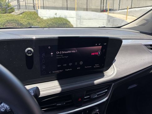 Used 2025 Buick Encore GX Preferred FWD image 20