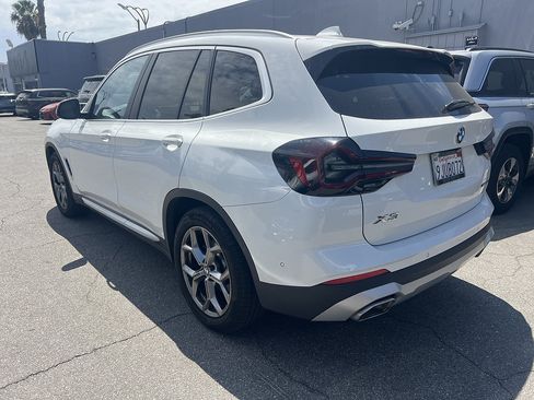 Used 2023 BMW X3 sDrive30i w/ Convenience Package w/ZPA RWD image 3