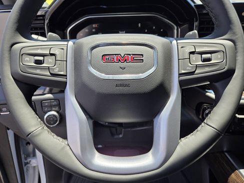 New 2025 GMC Sierra 1500 Elevation w/ Elevation Premium Package image 11