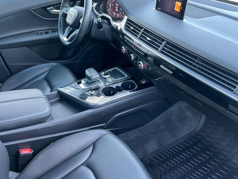 Used 2019 Audi Q7 3.0T Premium Plus w/ Premium Plus Package image 17