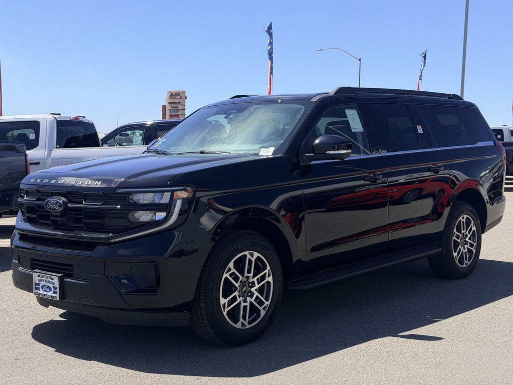 New 2026 Ford Expedition Max Active AWD/4WD image 4
