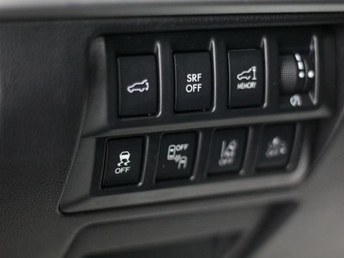 Used 2017 Subaru Outback 2.5i Limited AWD/4WD image 49