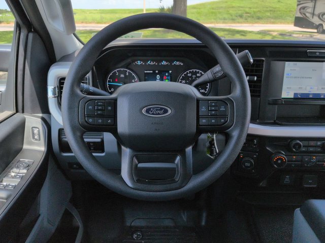 New 2026 Ford F350 XL AWD/4WD image 16