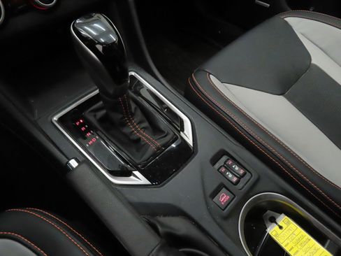 Used 2019 Subaru Crosstrek 2.0i Limited w/ Moonroof Package w/Navigation image 18