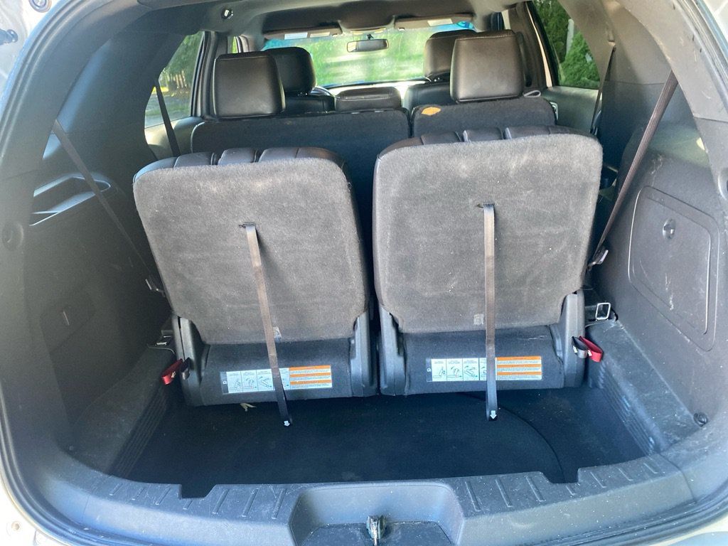 Used 2013 Ford Explorer XLT FWD image 21