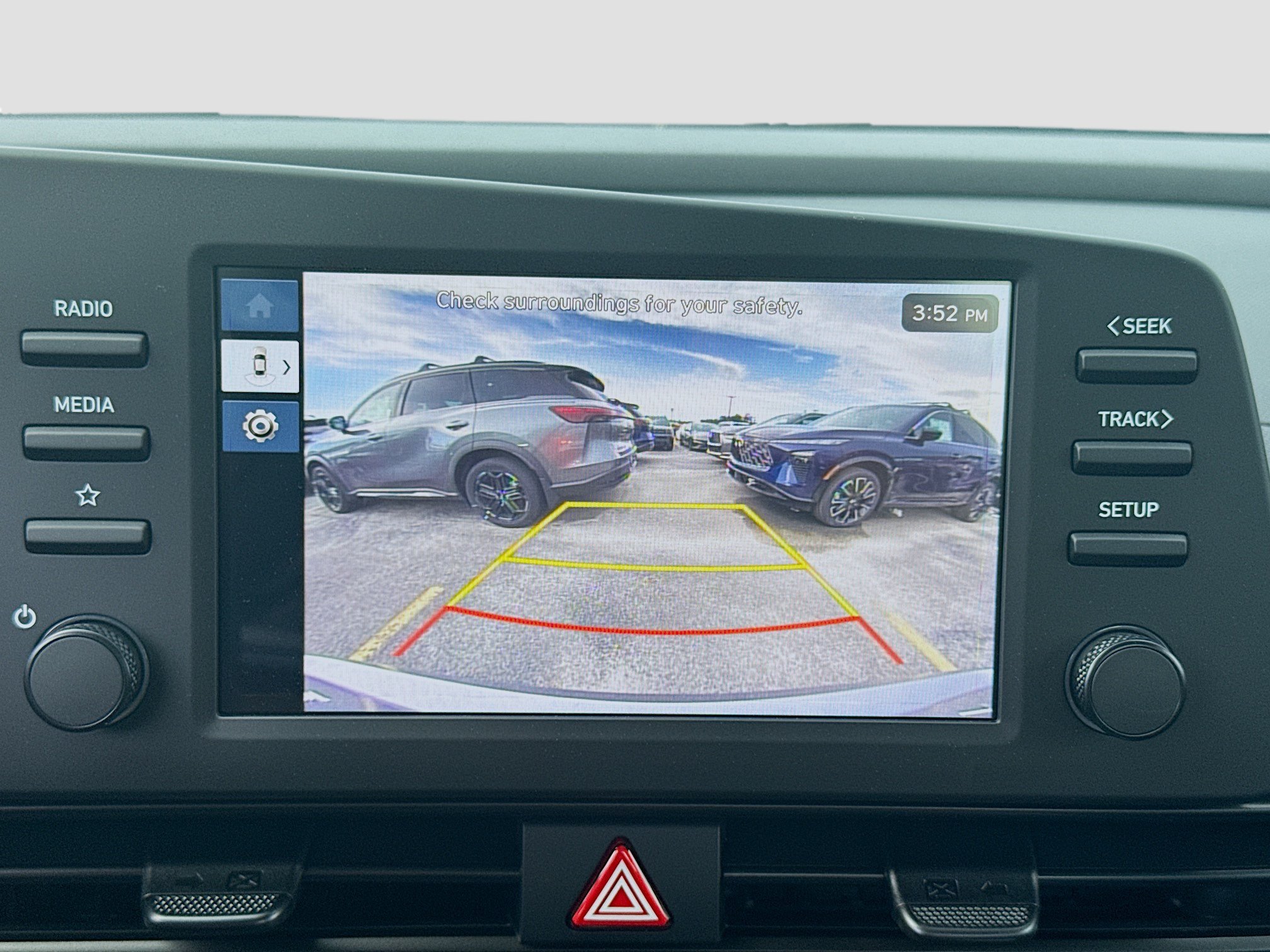 New 2026 Hyundai Elantra Sport FWD image 11