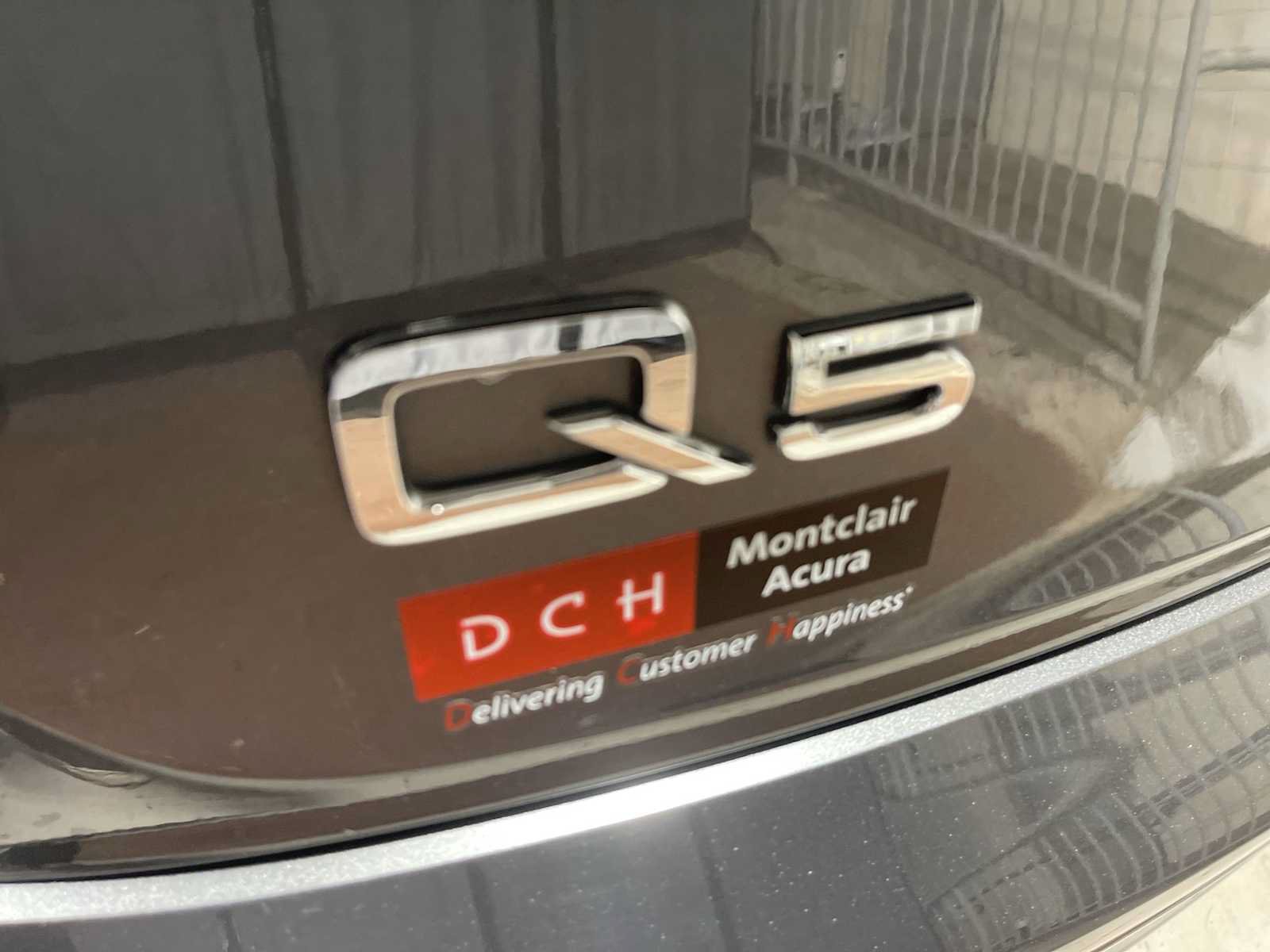Used 2022 Audi Q5 2.0T Premium Plus w/ Premium Plus Package AWD/4WD image 7
