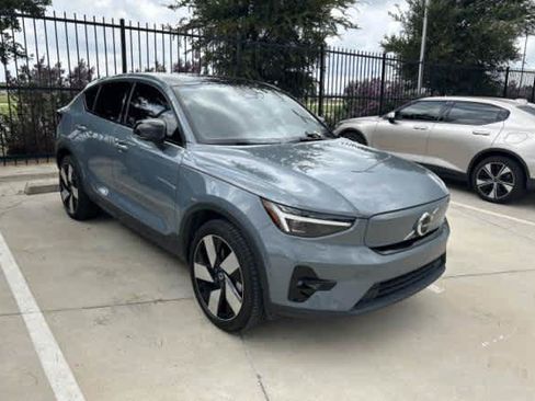 Used 2023 Volvo C40 P8 Recharge Ultimate AWD/4WD image 9