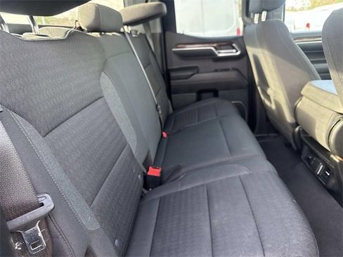 Used 2023 GMC Sierra 1500 Elevation image 32