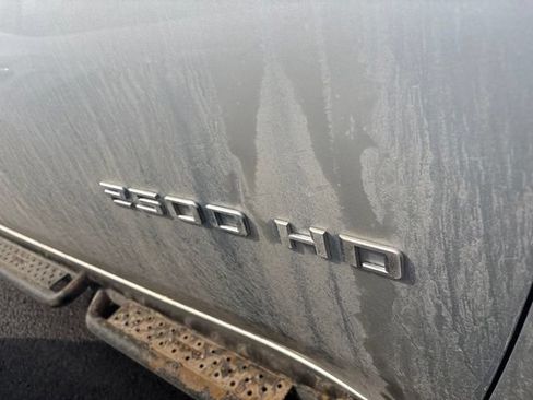 Used 2022 Chevrolet Silverado 2500 LTZ AWD/4WD image 11