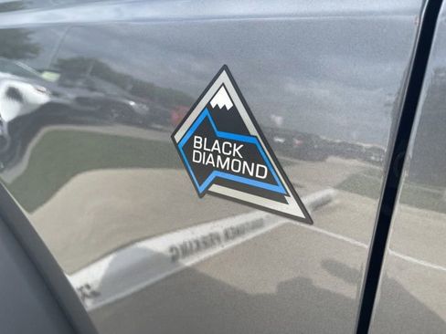Used 2024 Ford Bronco Black Diamond AWD/4WD image 9