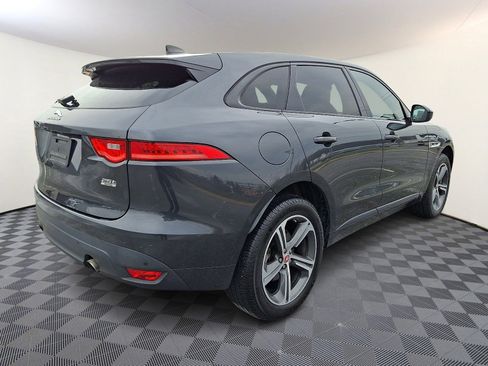 Used 2020 Jaguar F-PACE R-Sport image 5