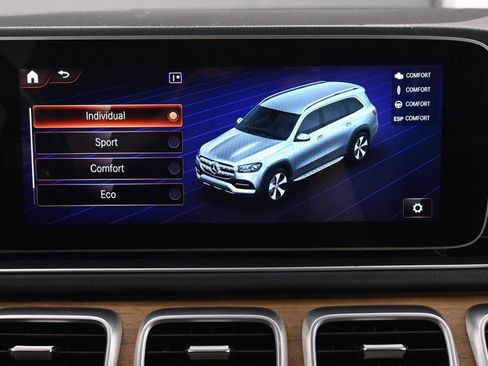 Used 2022 Mercedes-Benz GLS 450 4MATIC image 42
