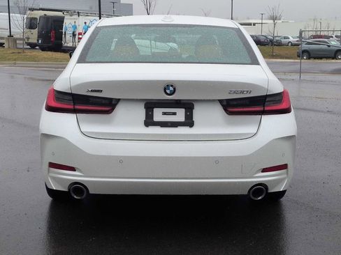 Used 2024 BMW 330i xDrive Sedan w/ Convenience Package image 13