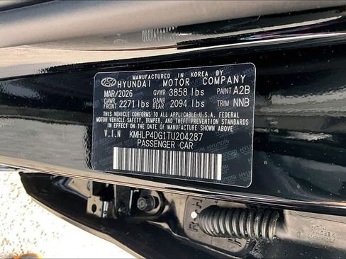 New 2026 Hyundai Elantra Limited FWD image 15