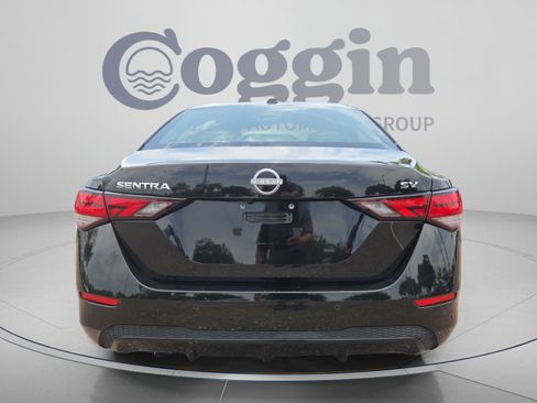 Used 2024 Nissan Sentra SV FWD image 4