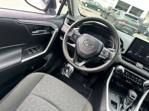 Certified 2023 Toyota RAV4 XLE AWD/4WD image 19