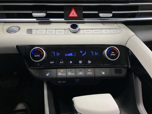 New 2026 Hyundai Elantra Limited image 20