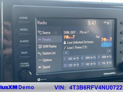 Used 2022 Toyota RAV4 XLE Premium image 30