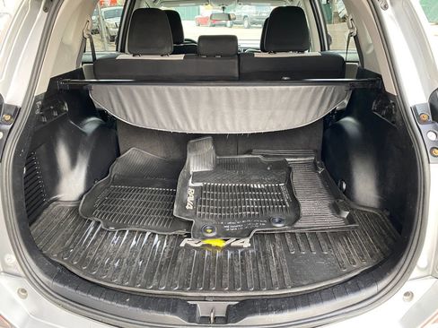 Used 2016 Toyota RAV4 XLE image 15