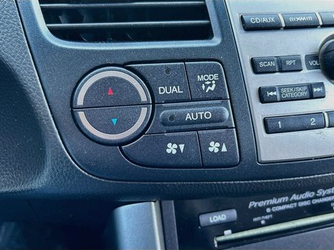 Used 2010 Acura RDX SH-AWD image 15