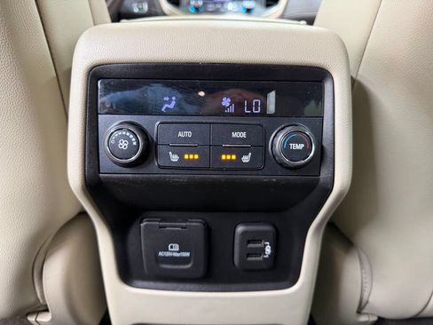 Used 2019 GMC Acadia Denali FWD image 18