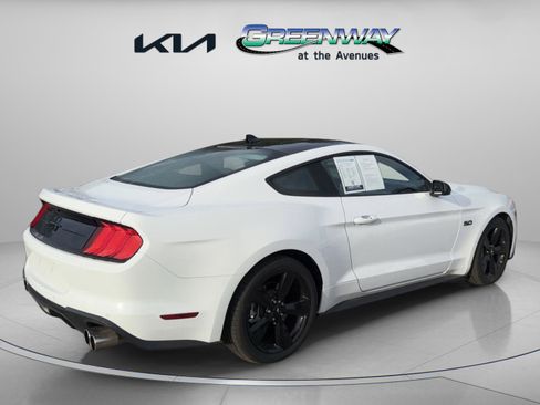 Used 2022 Ford Mustang GT Premium w/ Black Accent Package image 4