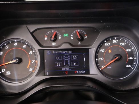 Used 2020 Chevrolet Camaro LT image 4