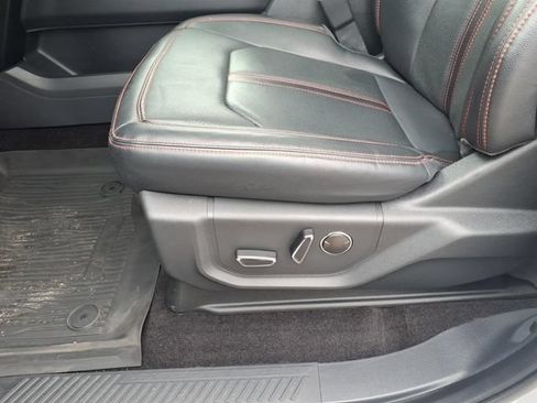 Used 2022 Ford Expedition Limited RWD image 16