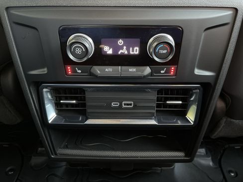 New 2026 GMC Hummer EV 4x4 Crew Cab image 55