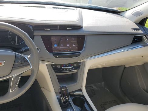 Used 2023 Cadillac XT5 Premium Luxury w/ LPO, Floor Liner Package FWD image 19