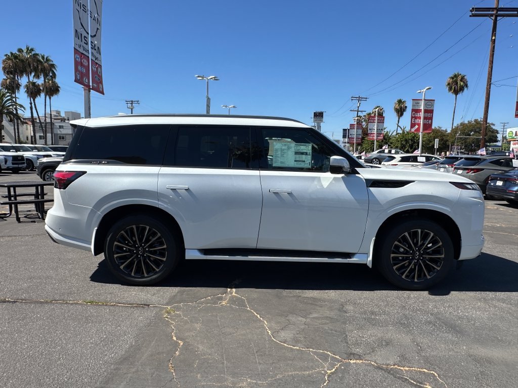 New 2027 INFINITI QX80 Autograph w/ Premium Cargo Package AWD/4WD image 9