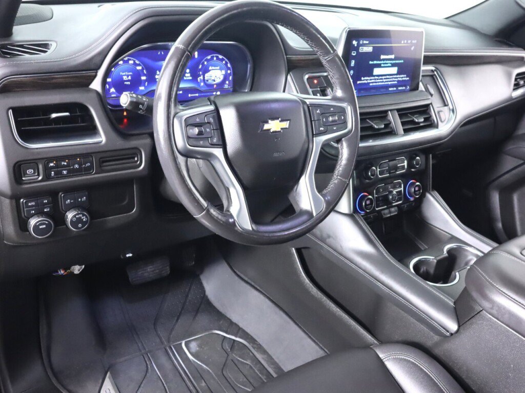 Used 2022 Chevrolet Tahoe LT w/ Luxury Package AWD/4WD image 9