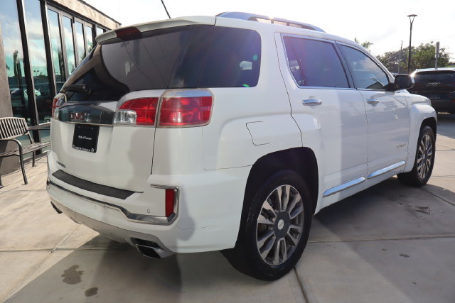 Used 2016 GMC Terrain Denali FWD image 3