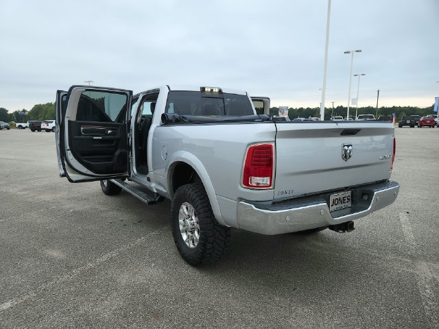 Used 2018 RAM 2500 Laramie w/ Snow Chief Group AWD/4WD image 16